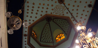 Insider Trading: Museum of Turkish Jews in Karaköy zulfaris jewish synagogue and museum