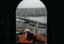 The Kindness of Strangers: Moments That Defined My Experience in Türkiye