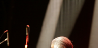 (PAST EVENT) Mohsen Namjoo @ Zorlu Center PSM https://www.youtube.com/watch?v=MUnhQOZcqE0