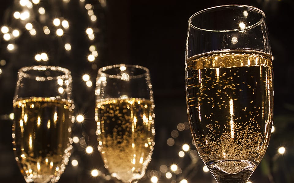 10 Steps to a Unique New Year’s Eve House Party