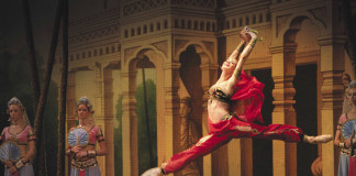 La Bayadere: Fusing Russian Composition, French Moves and Indian Sultriness la bayadere
