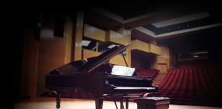 “L’Italiano” in Town: Toto Cutugno Cemal Reşıt Rey Concert Hall