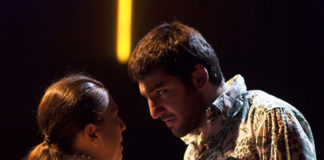 PlaySalon: Kiss of a Bird @ Salon IKSV Kiss of a Bird