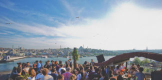 Yoshitaca & Malin Evrenos @ Nest Karaköy Yoshitaca