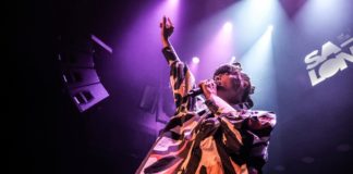 Noga Erez Lights Up Salon IKSV With Back-to-Back Nights of Energetic Bliss