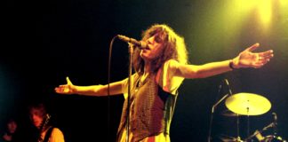 For all the barefoot dancers: Patti Smith in Istanbul Patti Smith