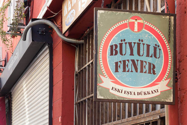 Büyülü Fener: A Magic Lantern to Istanbul’s Past